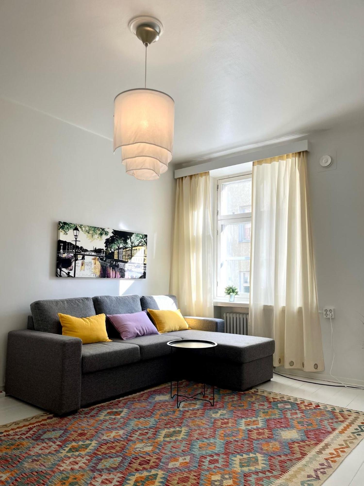 Design Stay In The Heart Of Punavuori Helsinki Exterior photo